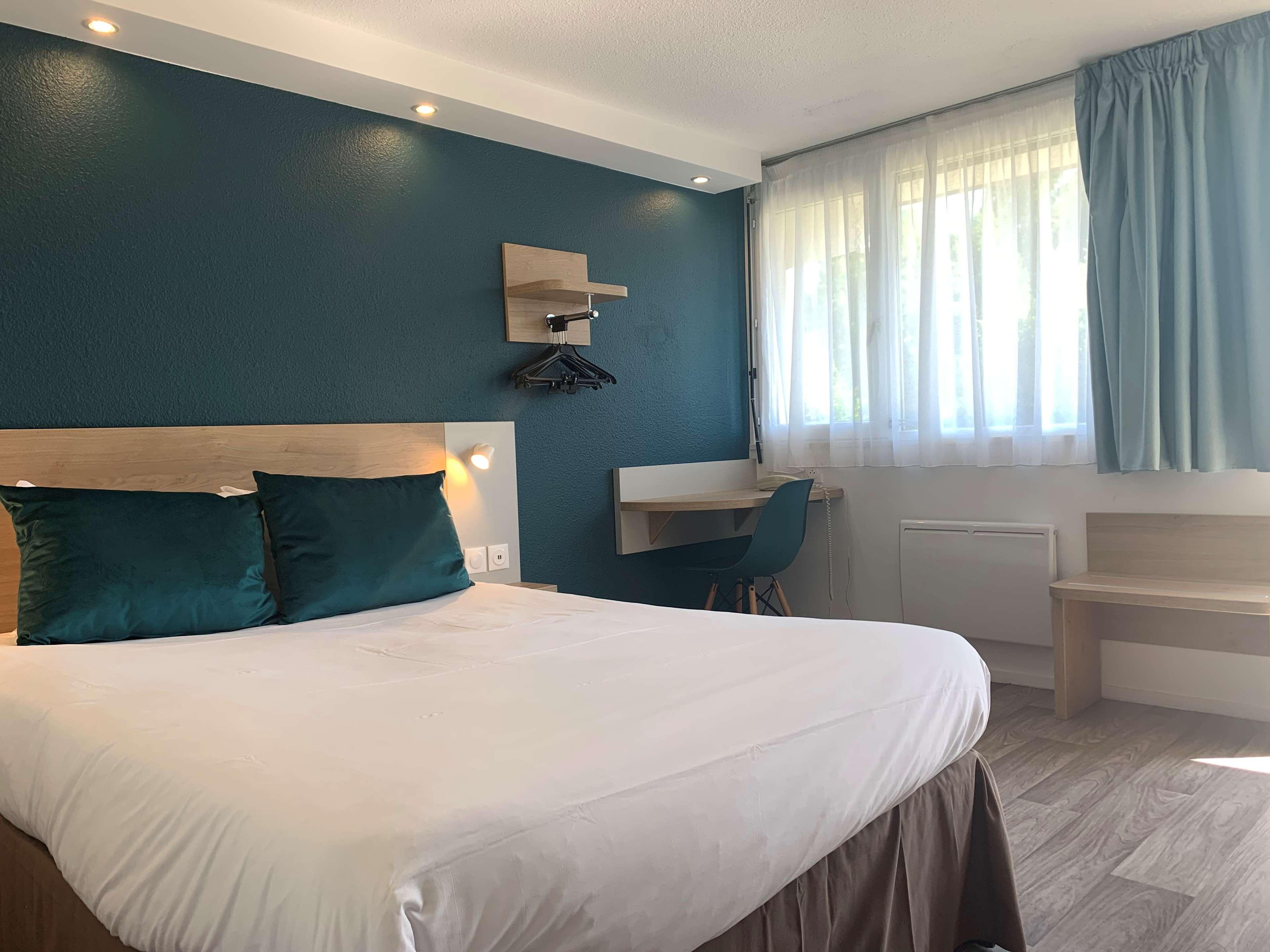 Kyriad Chateauroux - Saint-Maur Екстер'єр фото