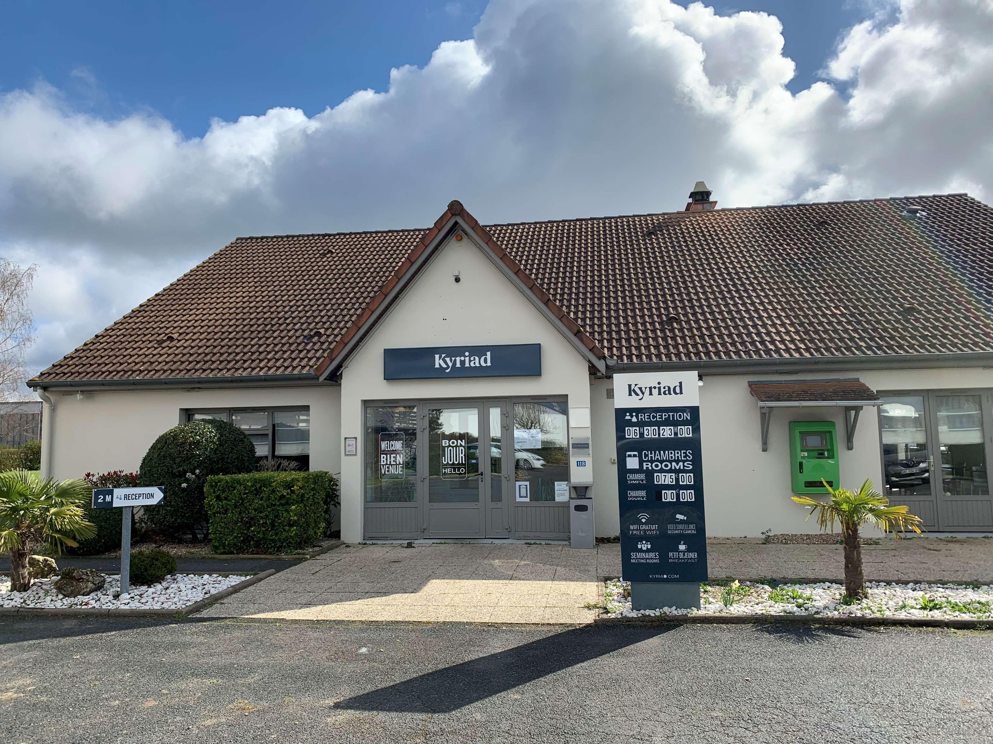 Kyriad Chateauroux - Saint-Maur Екстер'єр фото